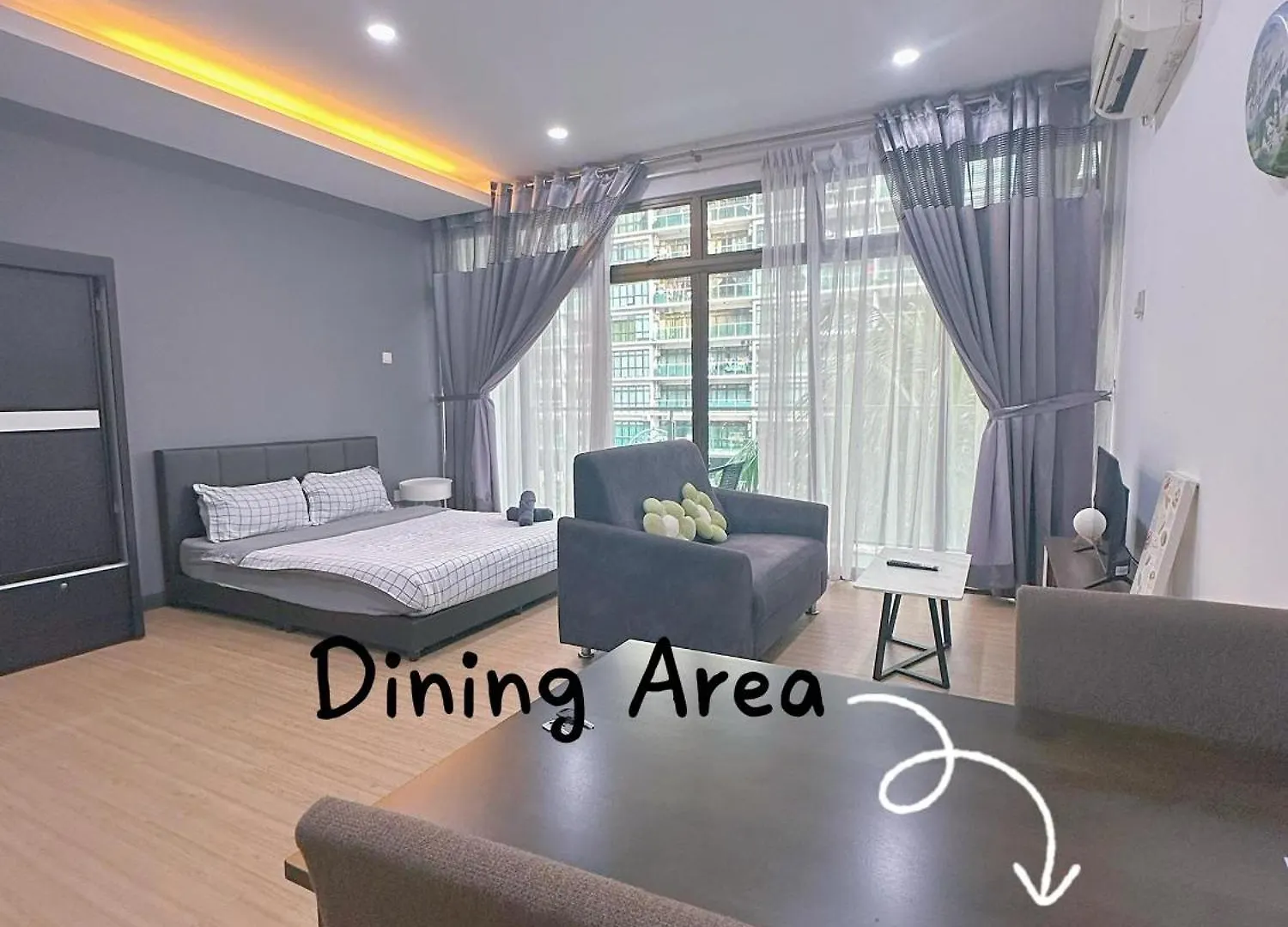 Palazio Mount Austin Daire Johor Bahru 0*,
